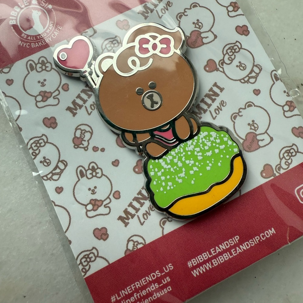 Bibble & Sip x Line Friends Pin